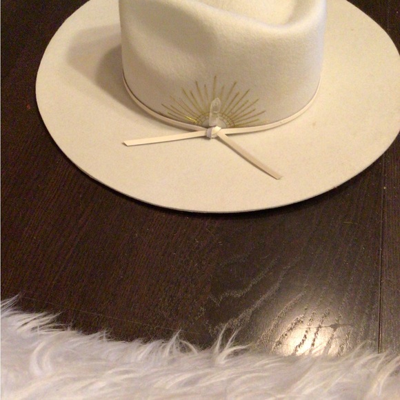 ! Wyeth RARE sea foam mint cashmere crystal rancher - Picture 2 of 5